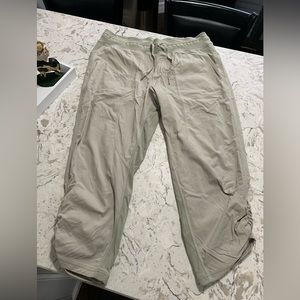 Lululemon Capris